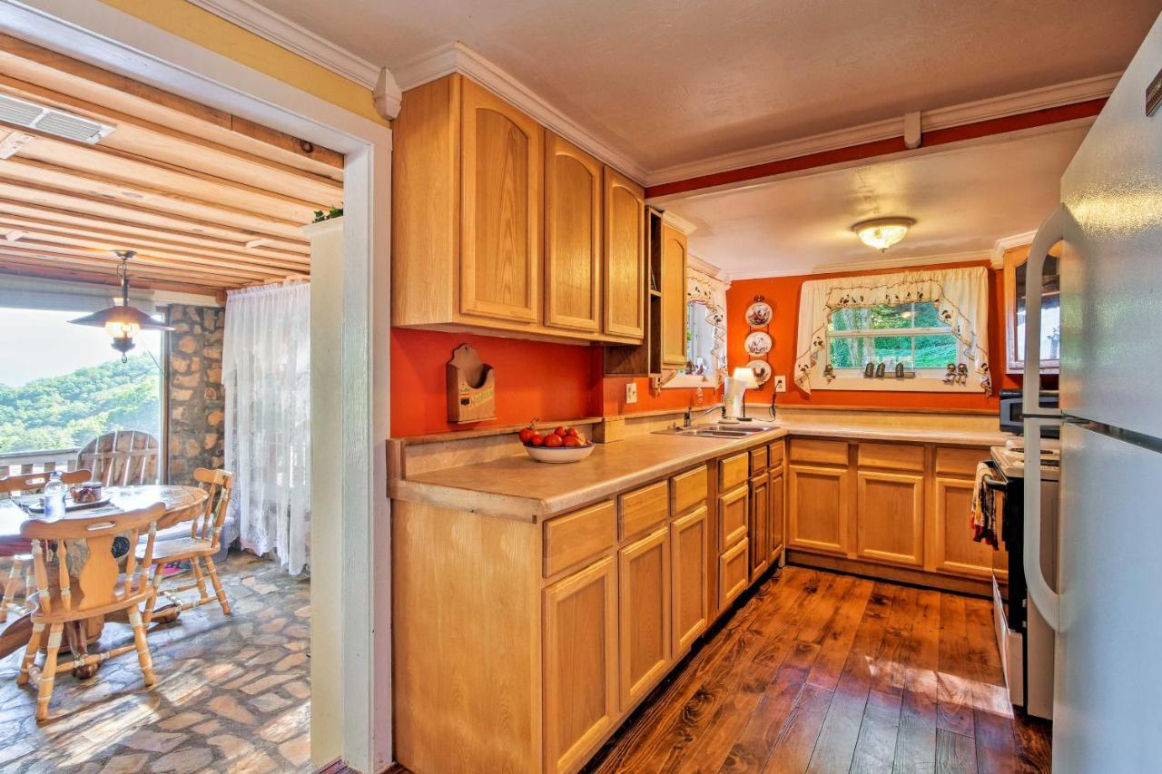 Mountain Cottage With Views Near Tail Of The Dragon! Fontana Dam エクステリア 写真