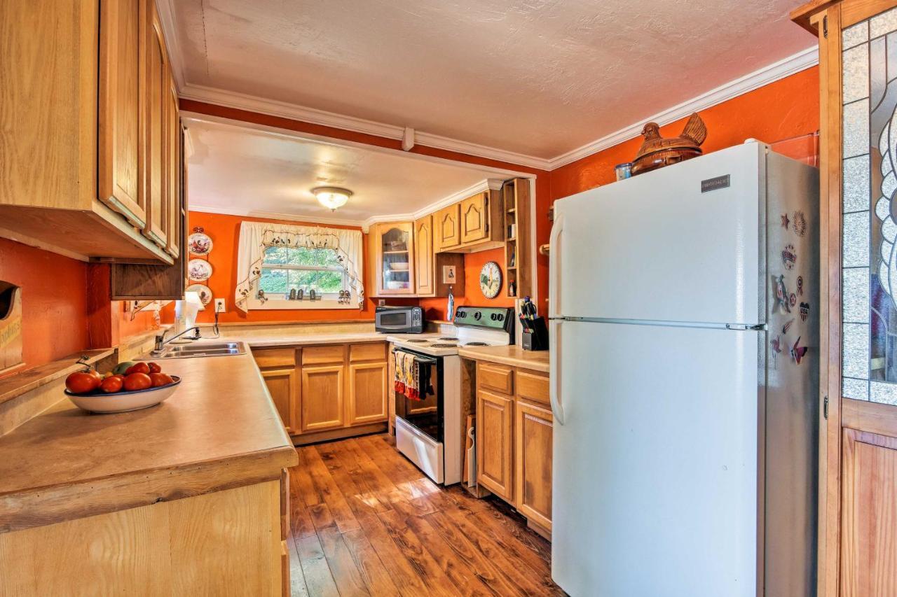 Mountain Cottage With Views Near Tail Of The Dragon! Fontana Dam エクステリア 写真